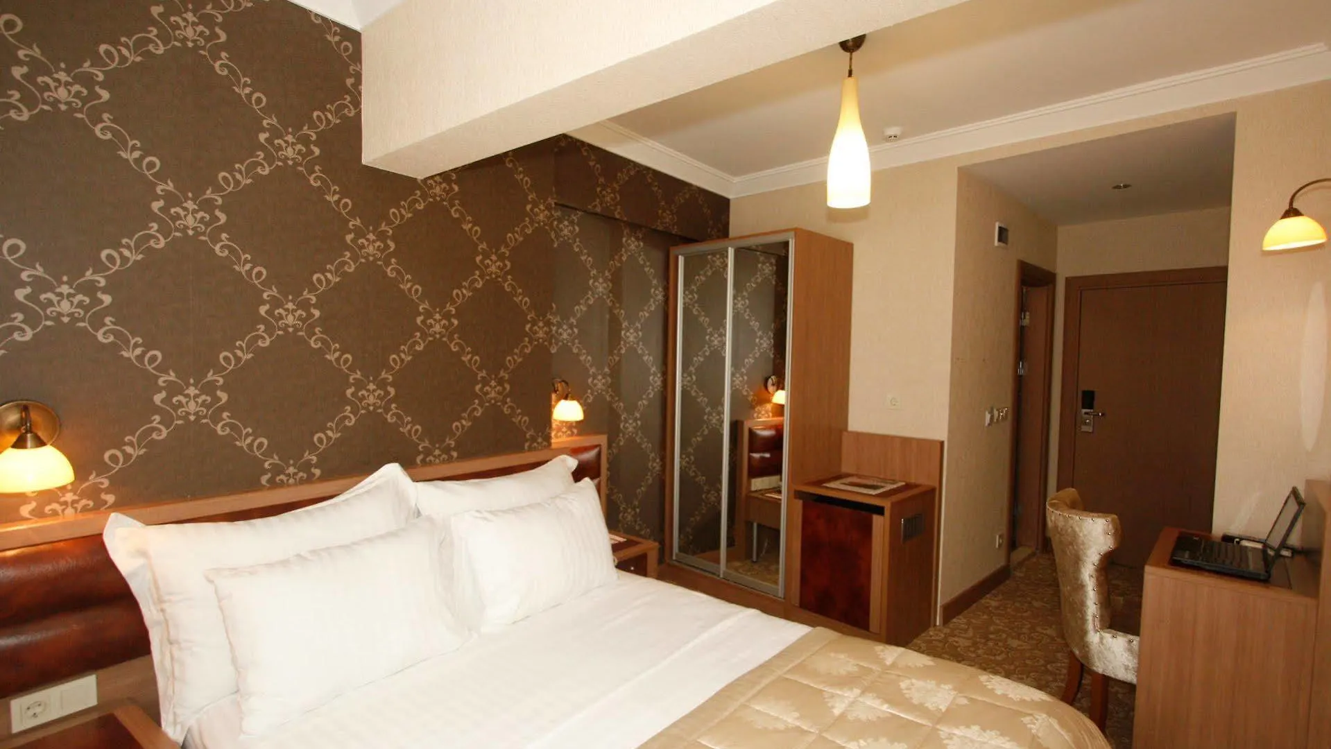 ***  איסטמבול Senabil Hotel Old City & Spa טורקיה